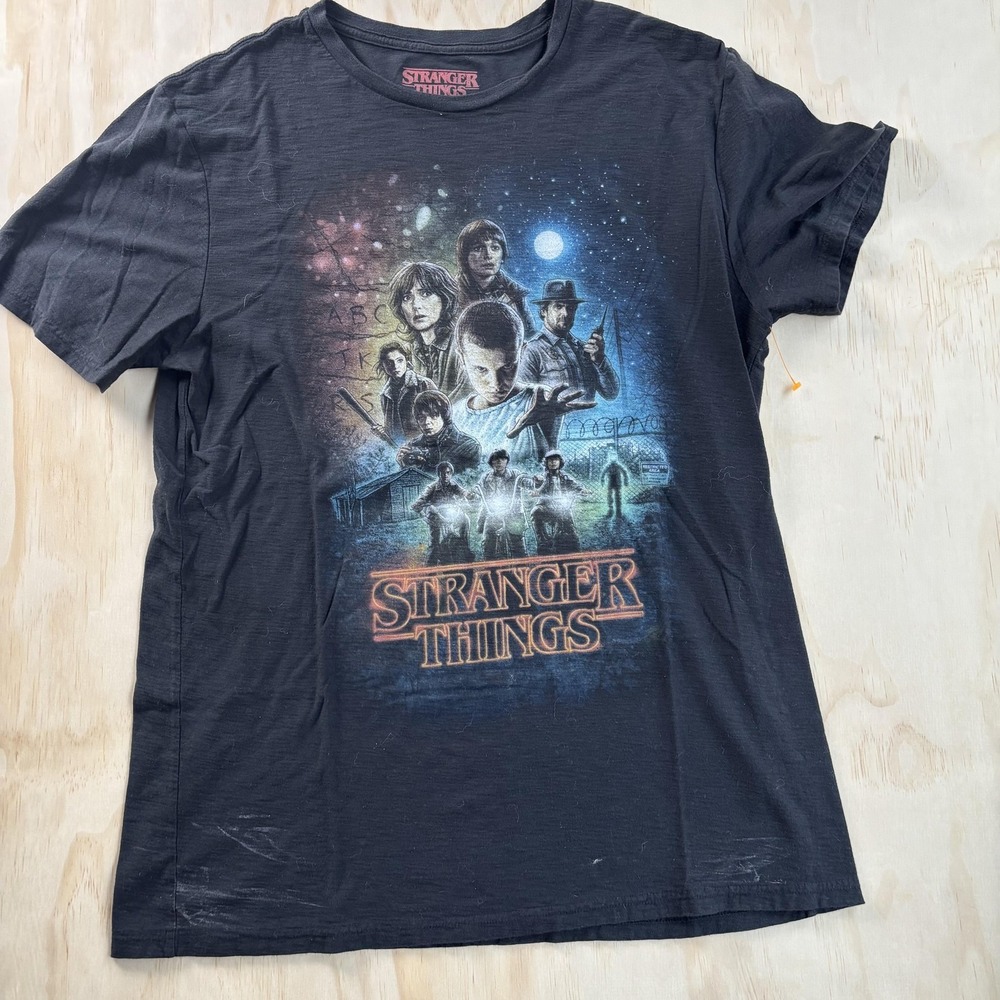 Stranger Things Shirt Mens Large Black Official Netflix Graphic Tee T-Shirt‎